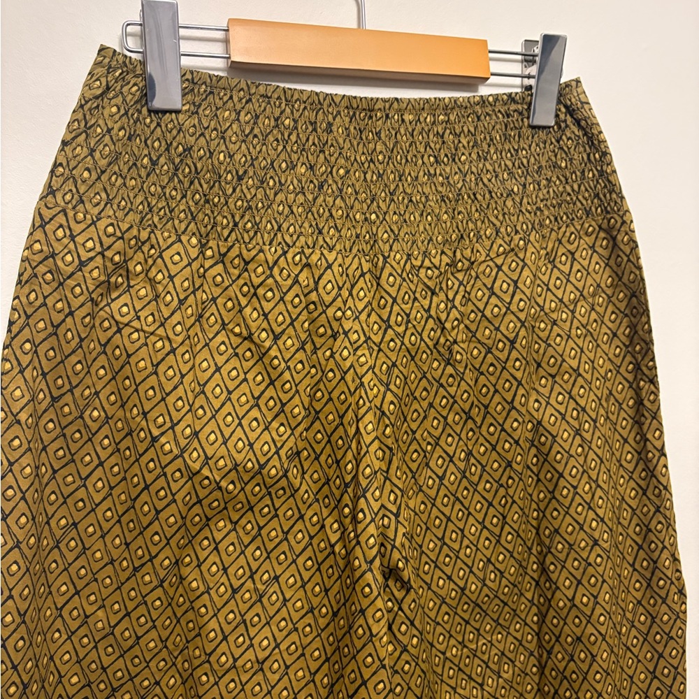 Geometric Patterned Wide-Leg Pants - Picture 4 of 6